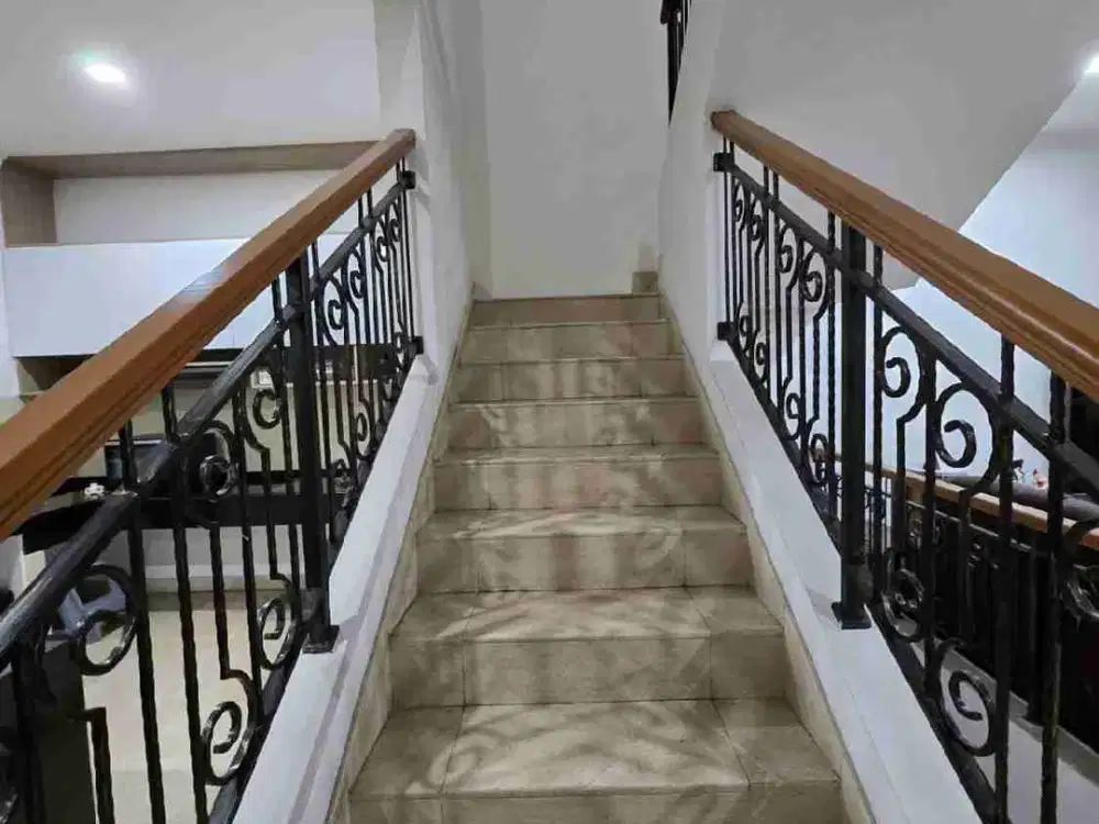 Di Jual Perumahan Oppulance Residence unfurnished sertifikat