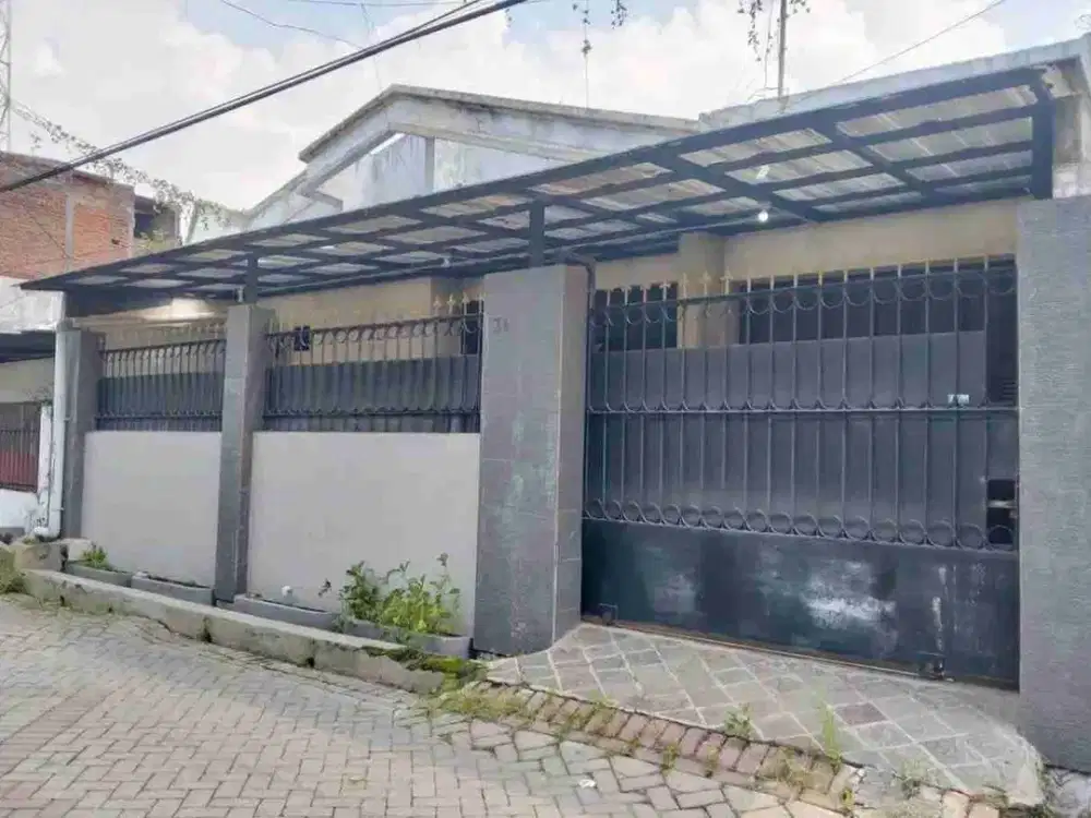 Dijual Rumah Hitung Tanah di Lebak kenjeran sby