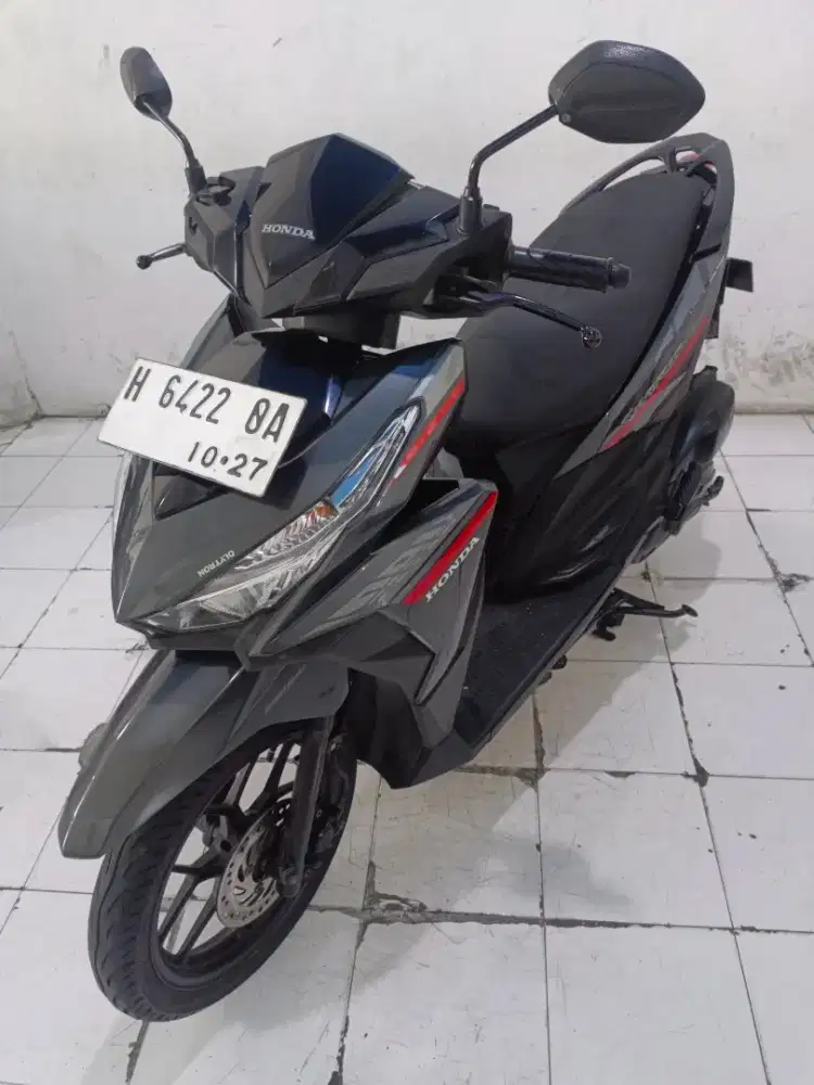 vario 125 thn 2017 hitam
