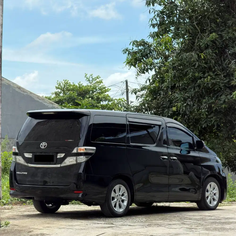 [TANGAN PERTAMA LOW KM] TOYOTA VELLFIRE 2.4 V PREMIUM SOUND (CBU)