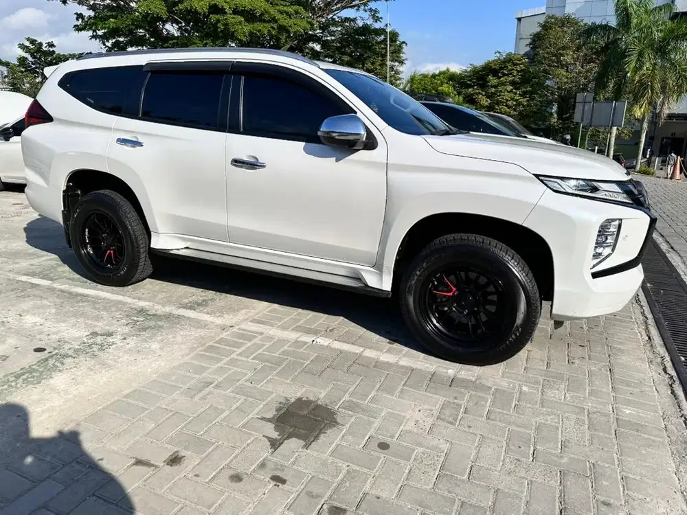 Pajero sport dakar 4X2 2021