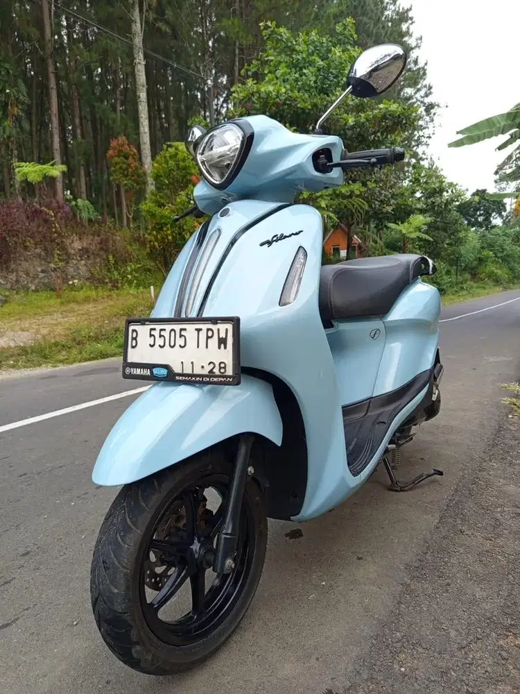Yamaha grand filano