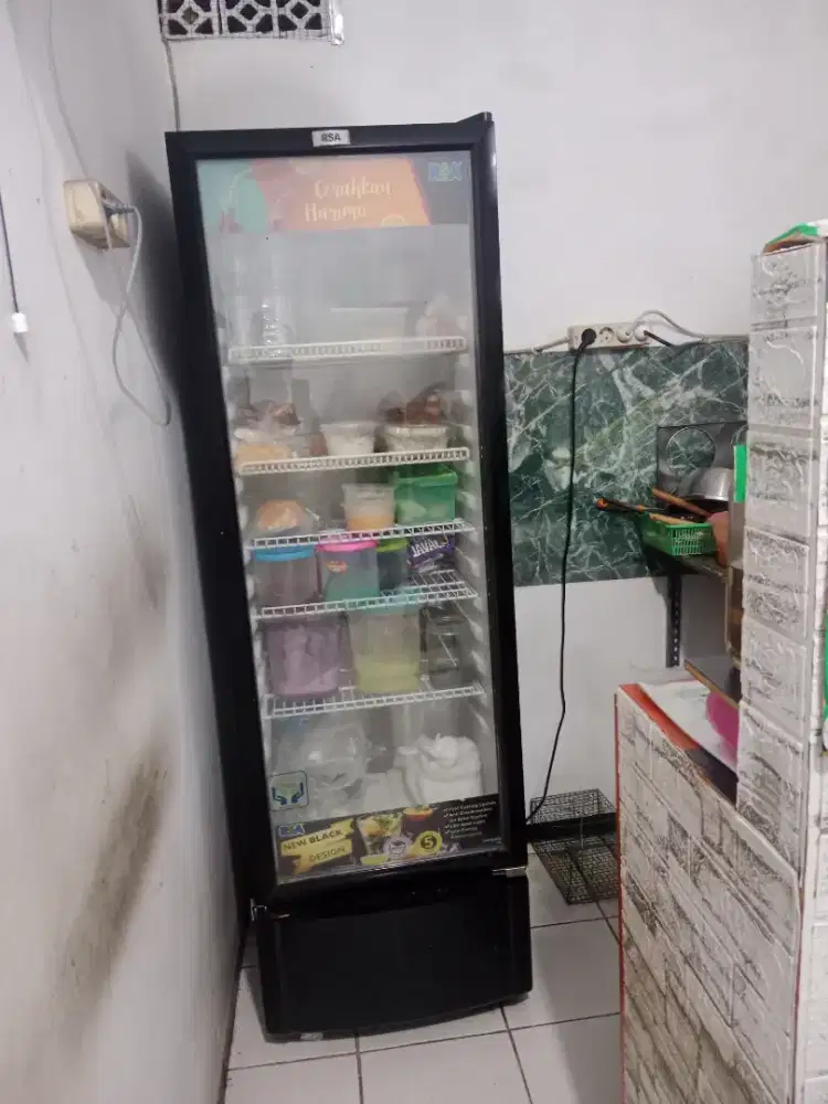 Di jual perabotan usaha wrng mkn