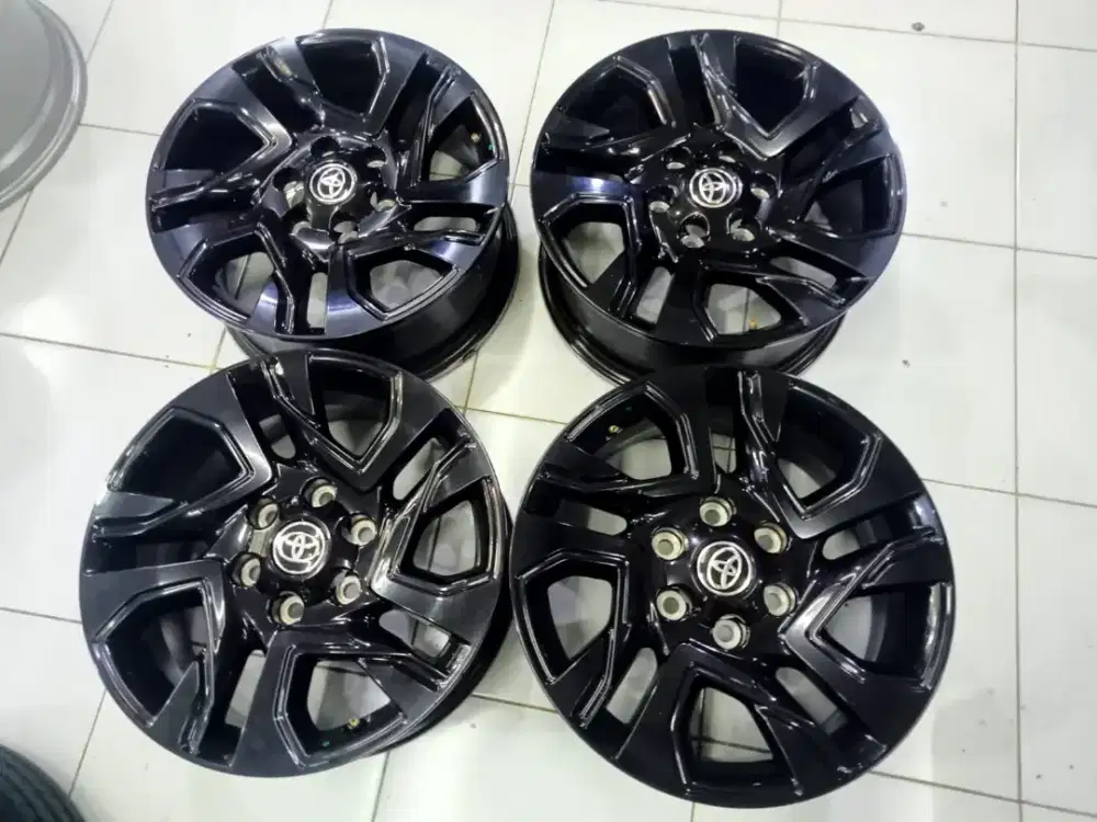 OEM FORTUNER GR R18