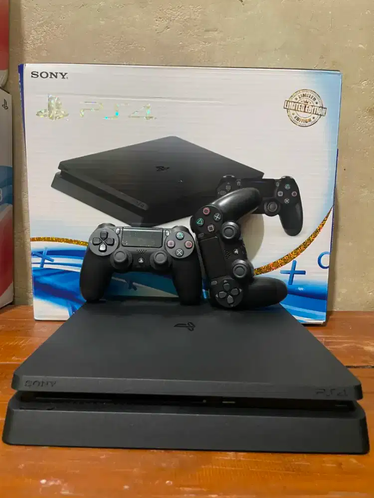 PS 4 SLIM 500GB FW 12.52