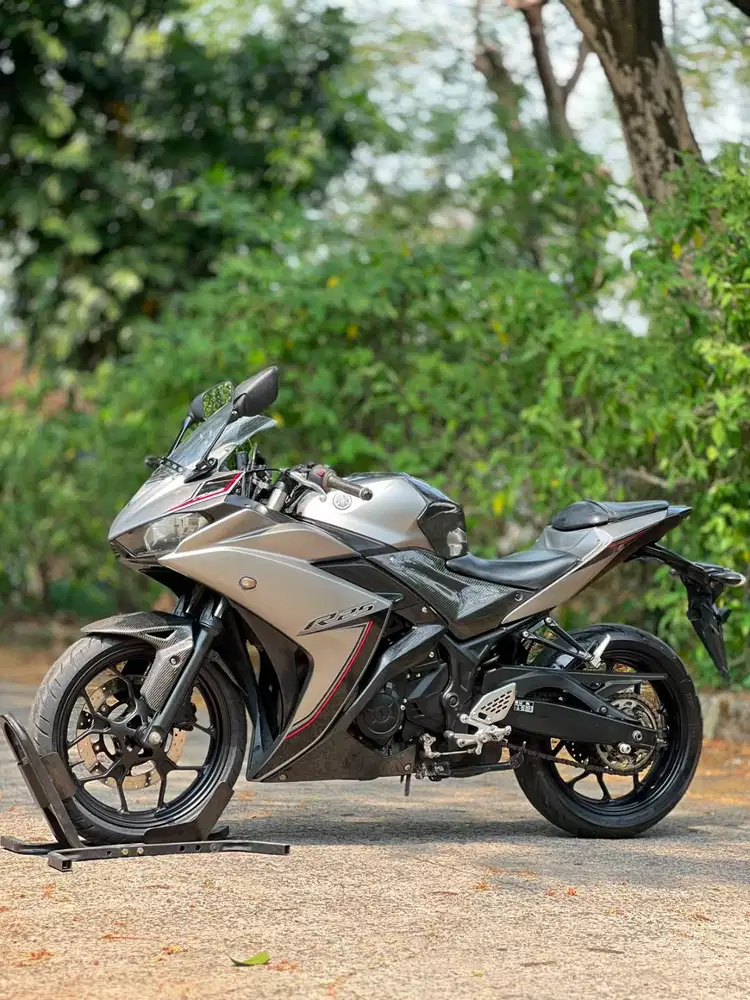 YAMAHA YZF R25 OLD GREY 2016 PAJAK HIDUP MULUS TINGGAL GAS