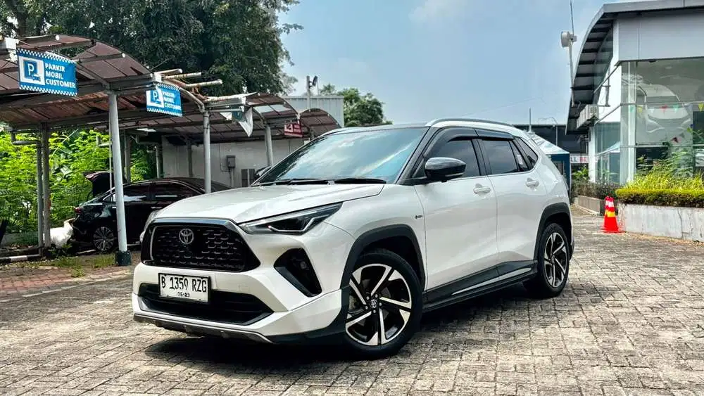 [ Termurah ] Toyota Yaris Cross 1.5 GR HV TSS Twotone 2023 Istimewa