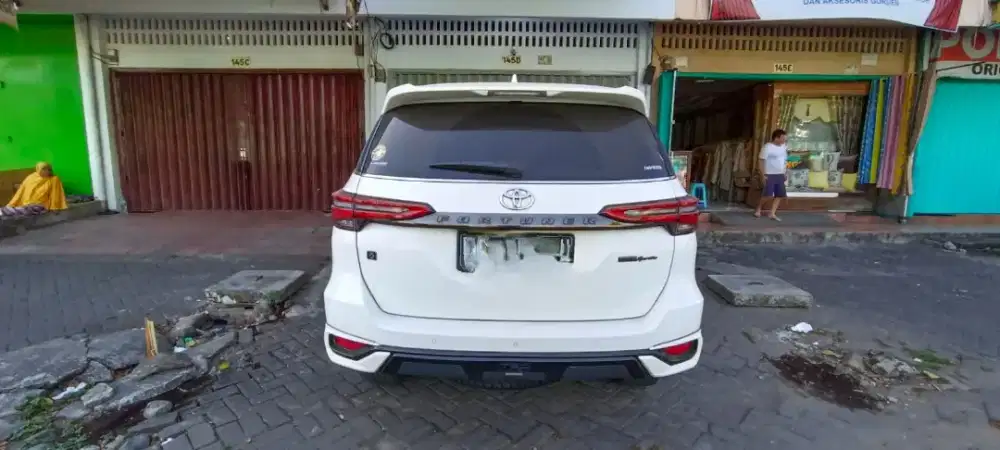 Toyota Fortuner 2021