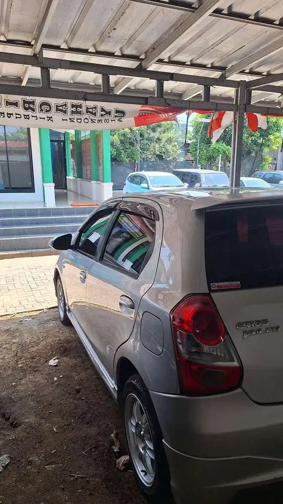 Toyota Etios Valco 2015 Bensin