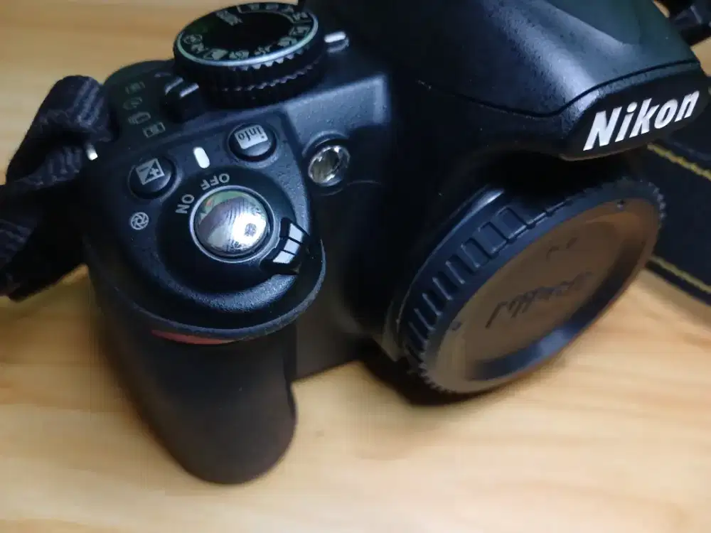 JUAL KAMERA DSLR NIKON D3100