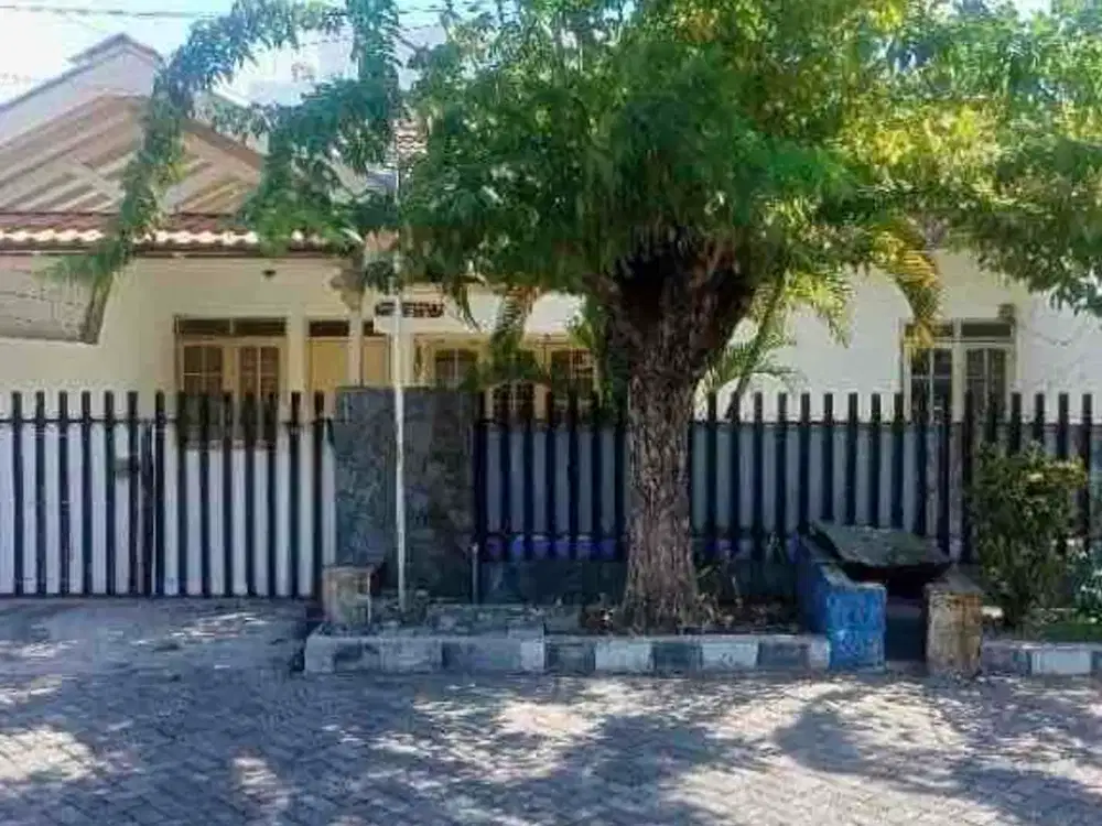 6jt-an/mtr‼Dijual Rumah Kutisari Indah Termurah 
Dekat Kampus Petra, PT.SIER, UBAYA, RS Islam Jemusari, RS Royal