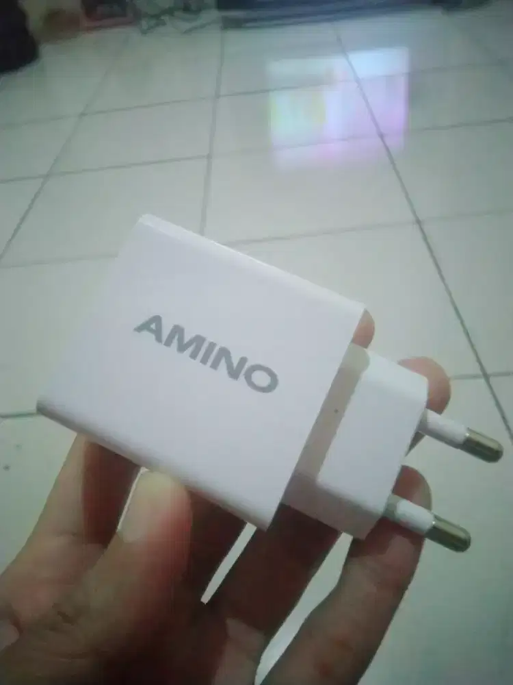 Charger Handphone