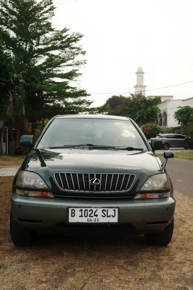 Toyota Harrier 1999