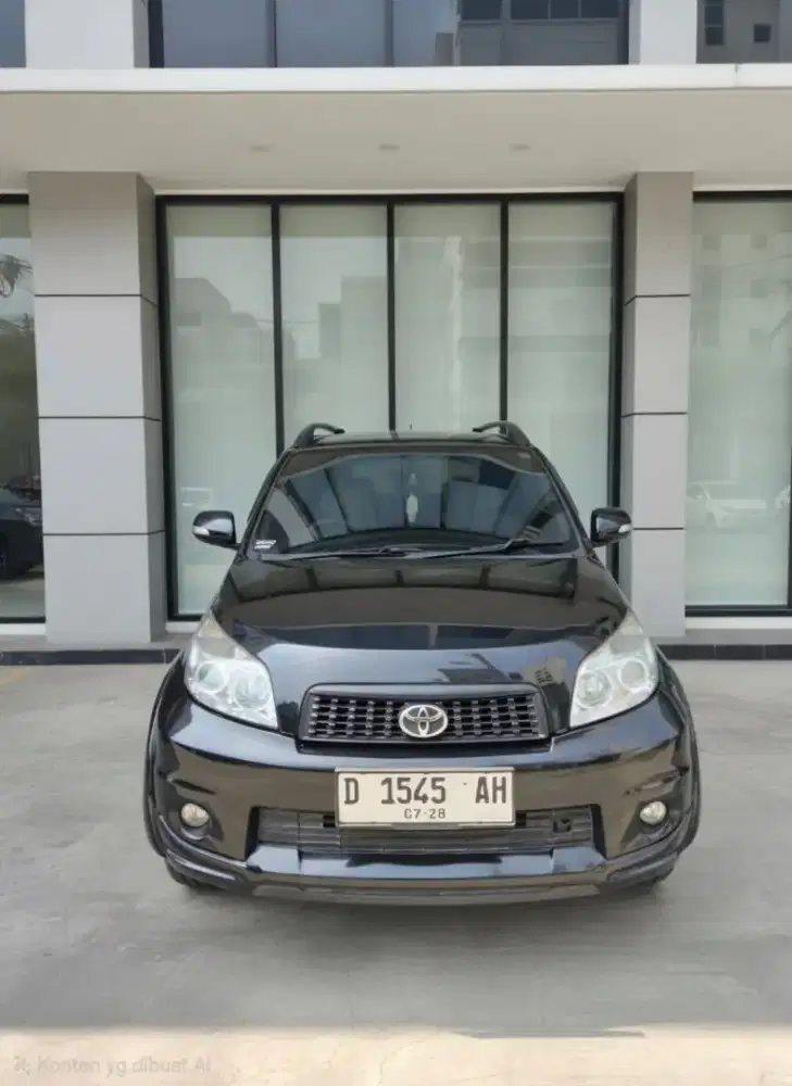 Toyota Rush Manual 2012 yg 3 baris