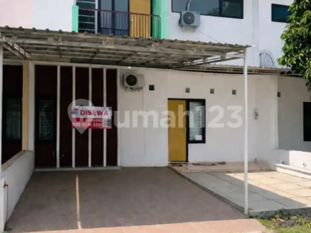 Rumah 2 Lantai Dekat Pacific Mall
