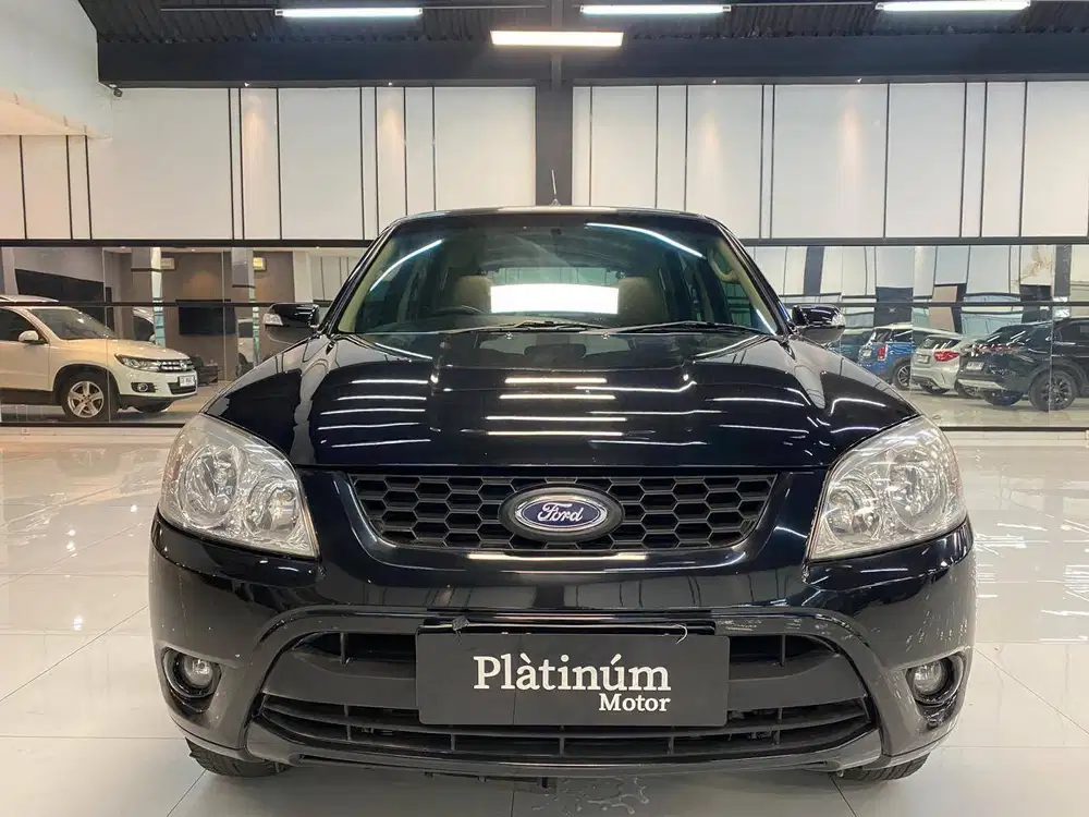 FORD ESCAPE LIMITED AT