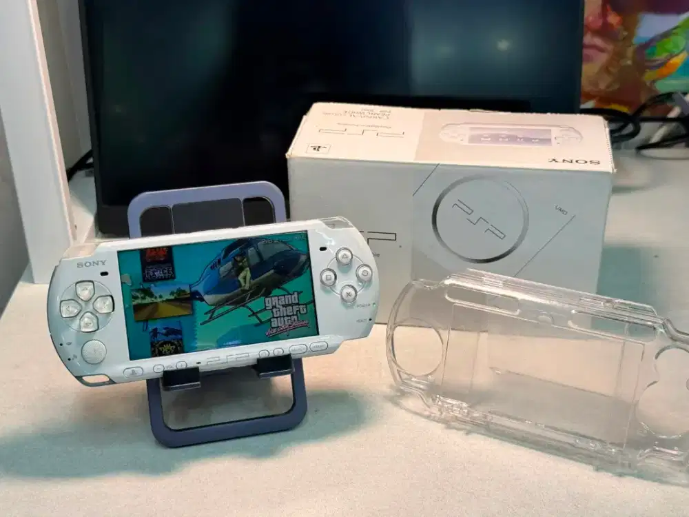 PSP 3000 Pearl White 16GB