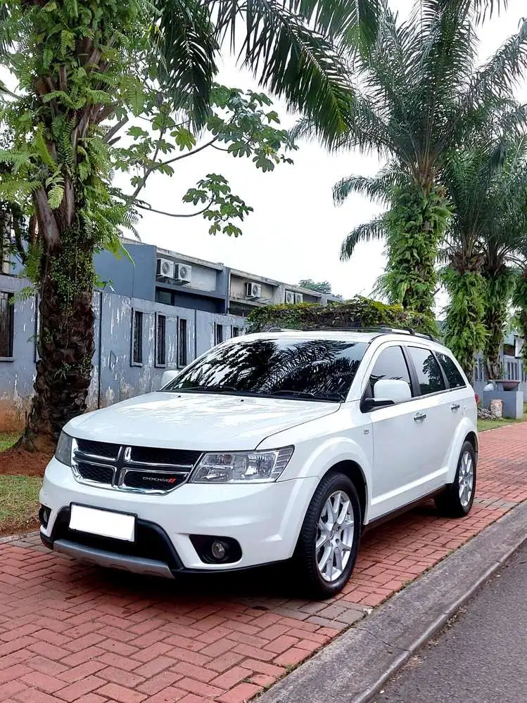 DODGE JOURNEY 2.4 SXT PLATINUM MILLEAGE LOW 54Rb PAJAK ON 1THN LIKENEW