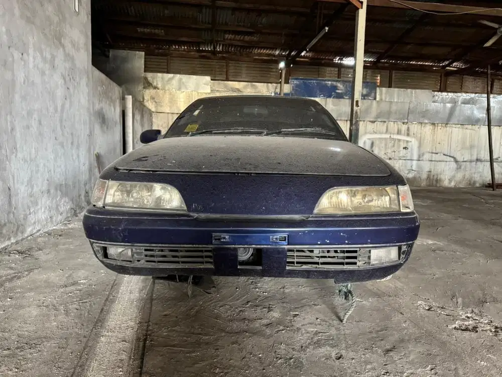 Daewoo Espero 2000i LE Manual 1996 Biru