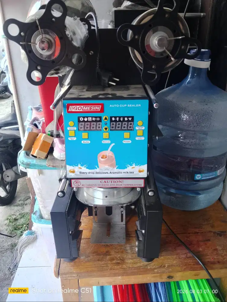 Cup sealer full otomatis