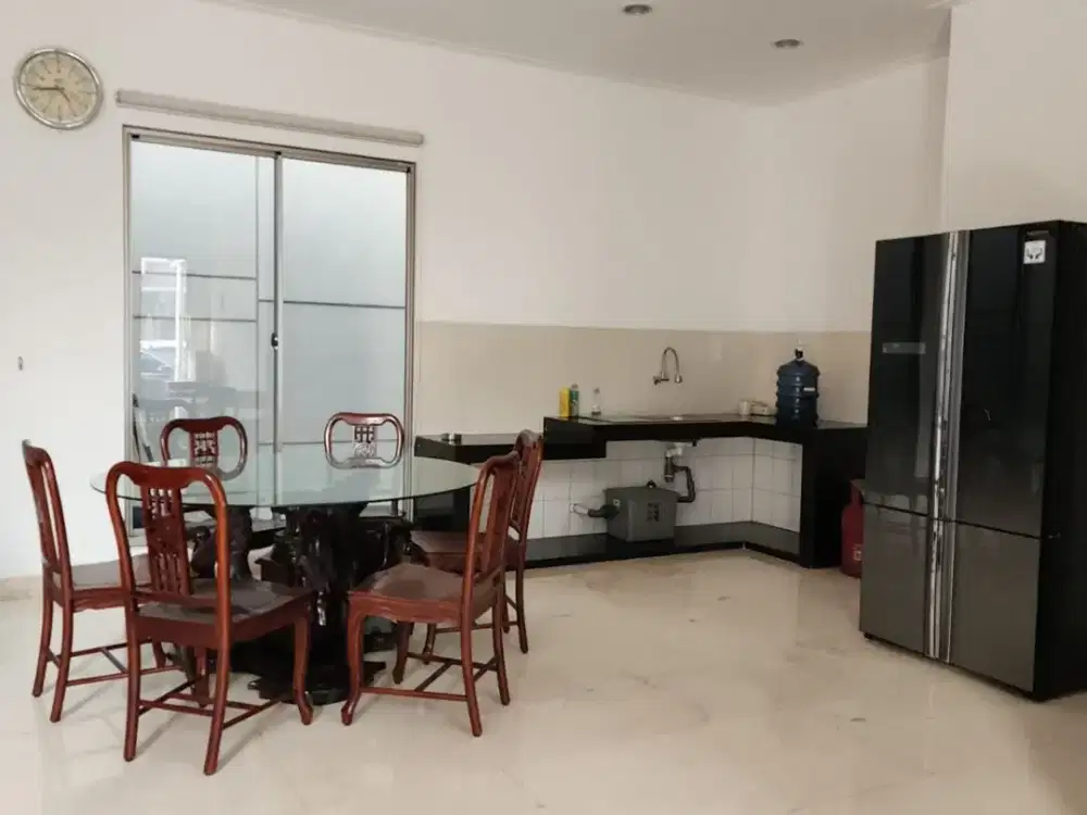Disewakan Cepat Rumah Full Furnish Cluster Orchestra Bagus Mewah