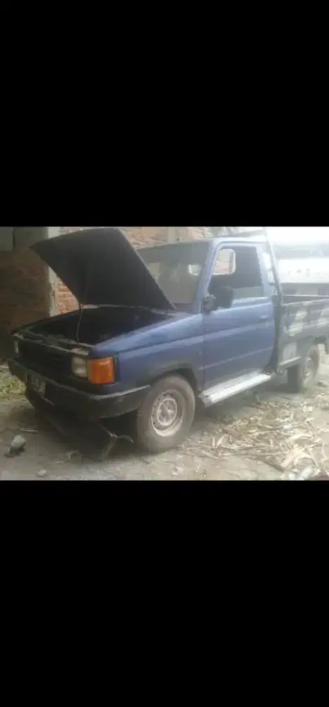 Jual cepat kijang pik uf kondisi pah da nya mati