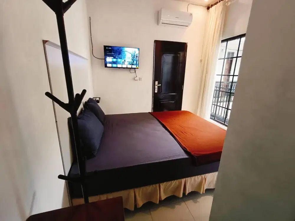 dijual hotel lokasi tengah kota Solo