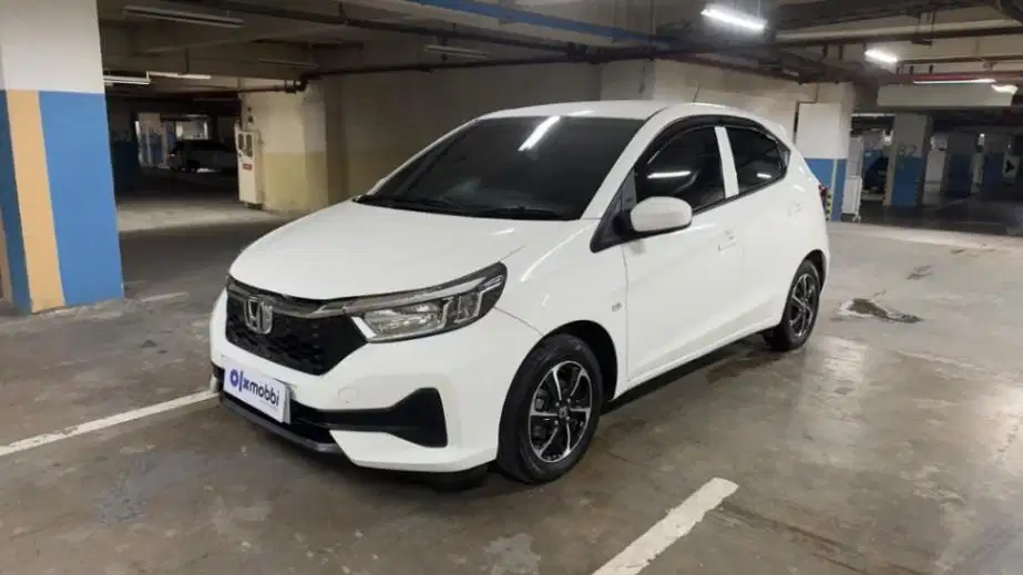 LOW DP Honda Brio Satya 1.2 E Bensin-AT 2024 NFF