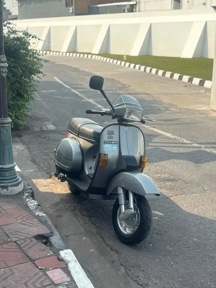 piagio vespa excel 150