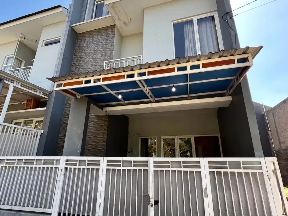 Jual Rumah Kos 8 Kamar Dekat UMM SHM IMB Cocok Investasi Harga Rp1 Miliar