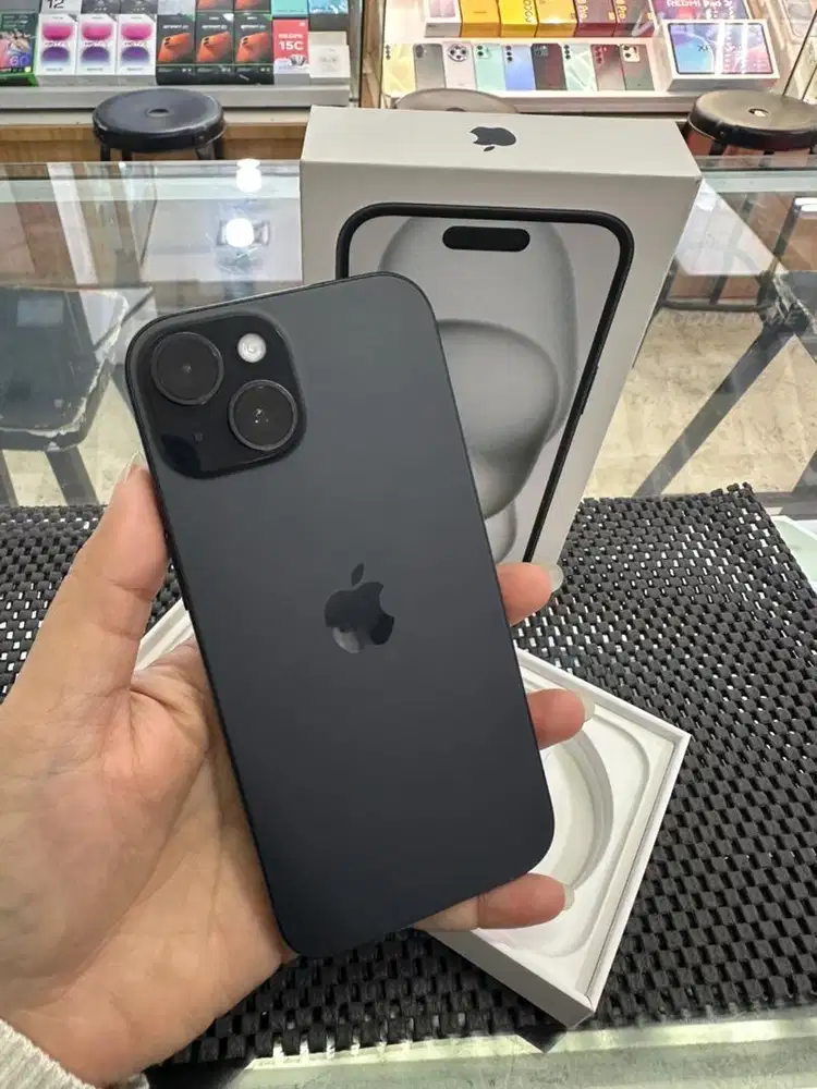 Second Iphone 15 128GB Black Ex Garansi Resmi Mulusss