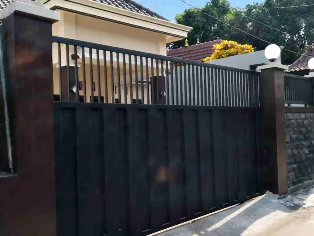 JUAL RUMAH NYAMAN KELURAHAN BLITAR KOTA BLITAR