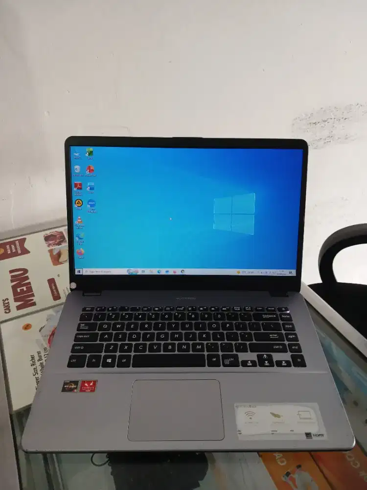 Laptop Asus X505Z Amd Ryzen 3 Ram 8 Ssd 256