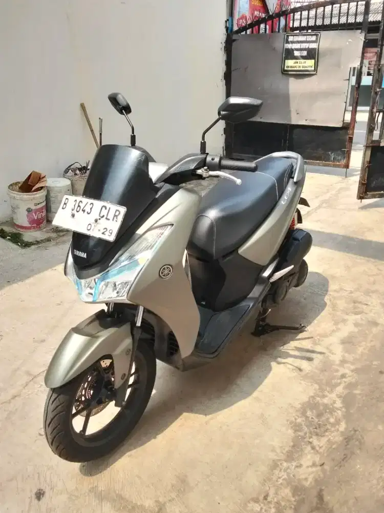 YAMAHA LEXI KEYLES TAHUN 2018 PEMAKAIAN 2019 PAJAK PANJANG.