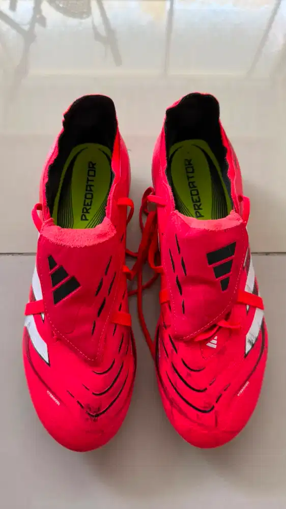 Prelove adidas predator type League FG