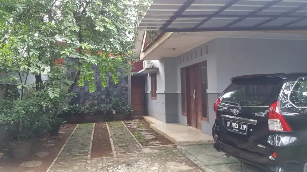 Rumah nyaman dekat pintu TOL Cijago Luas 500 meter