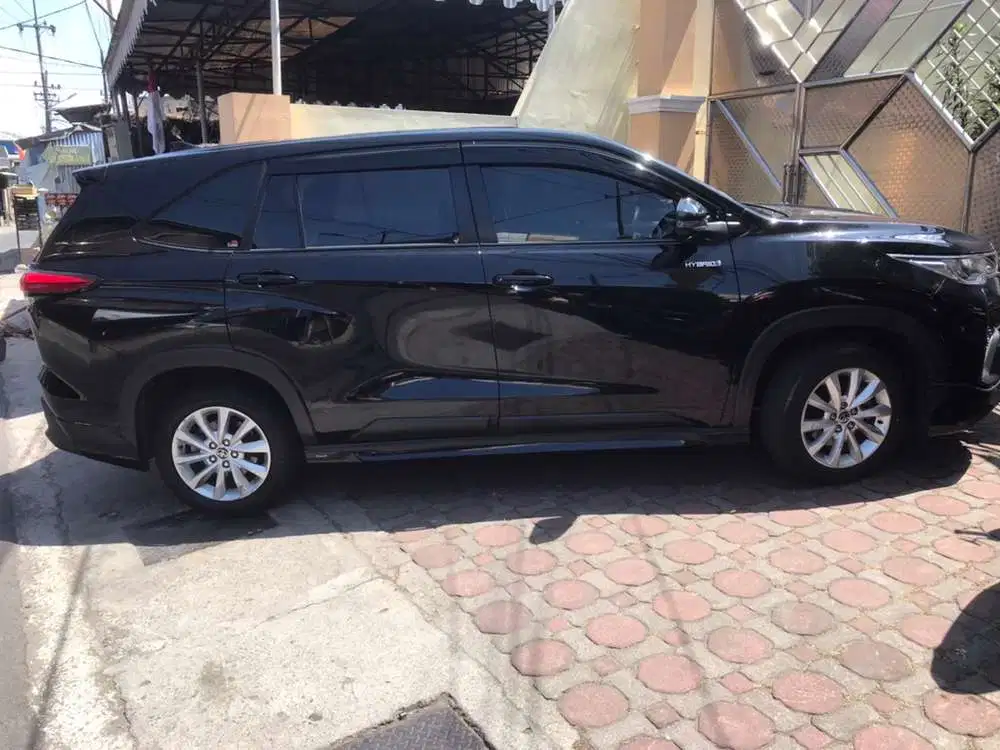 Toyota Kijang Innova 2023 Hybrid