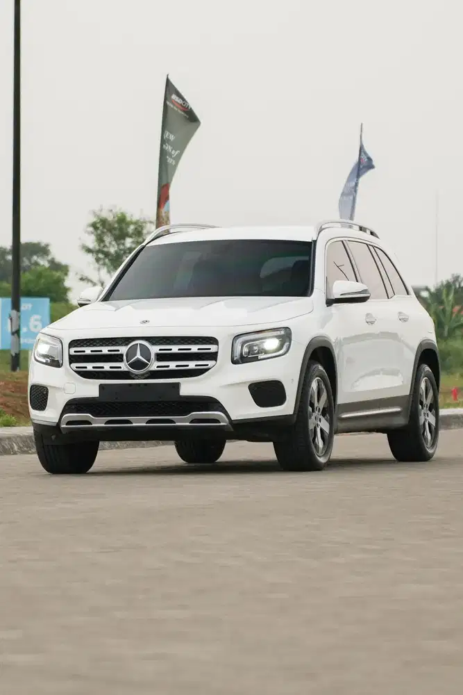 Mercedes Benz GLB200 1.3 Progressive Line 2023