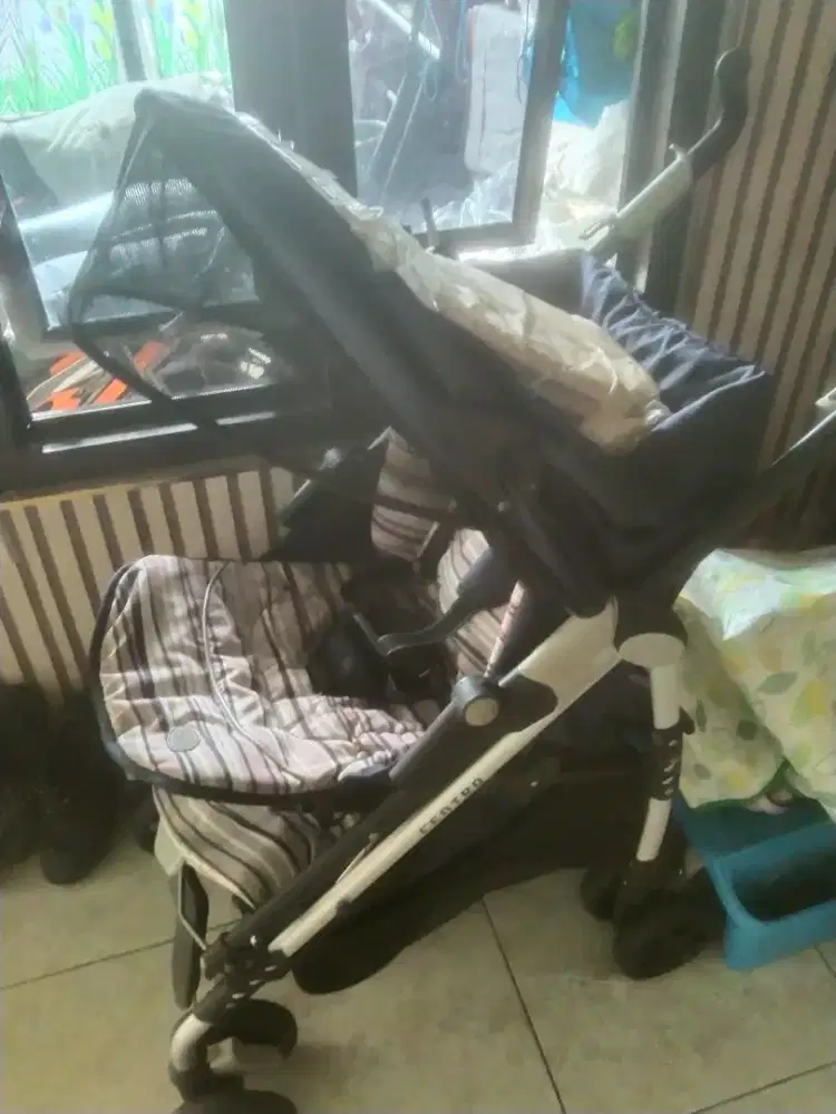 Stroler dorongan bayi