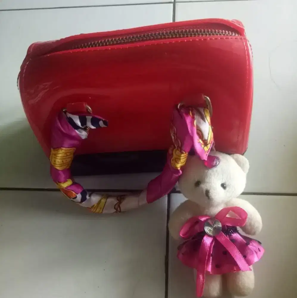 Tas jelly anti air