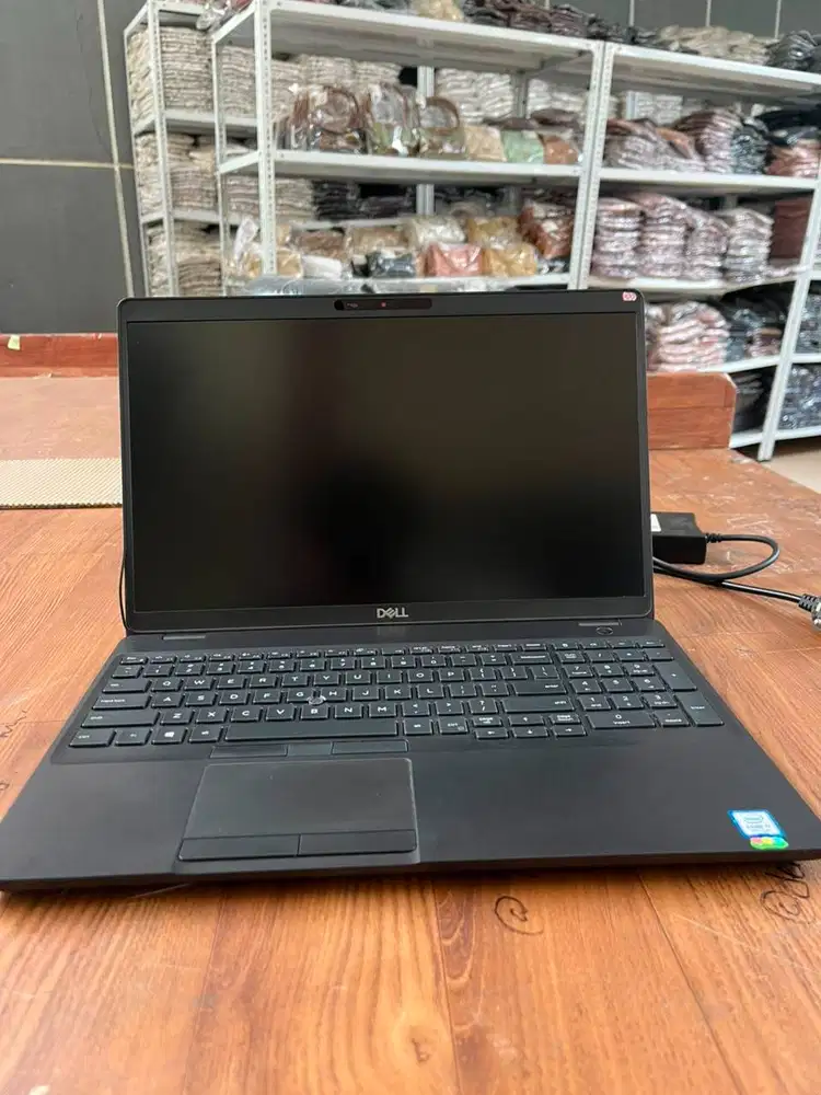Dell Precision 3541