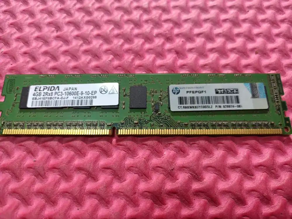 Memori Server DDR3 ECC