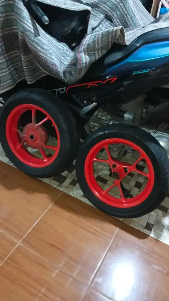 JUAL VELG ORIAN AEROX CYBER CITY + BAN MERK IRC