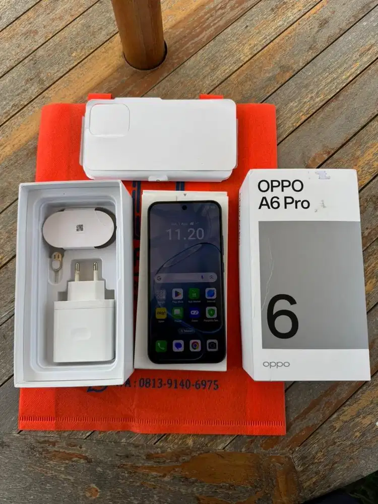 Dijual Oppo A6 Pro Ram 8GB Internal 128GB warna Blue second