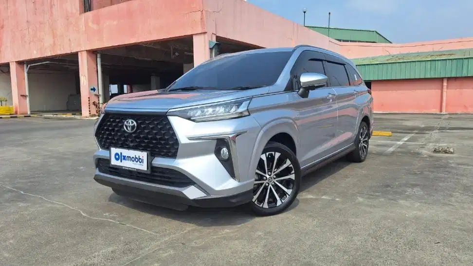 KM Rendah - Toyota Avanza 1.5 New Veloz Q Bensin-AT 2022
