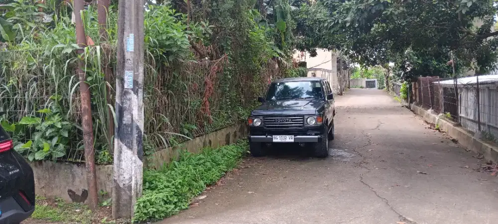 TANAH KAPLING DI LOKASI STRATEGIS DI SAWANGAN DI JUAL NEGO