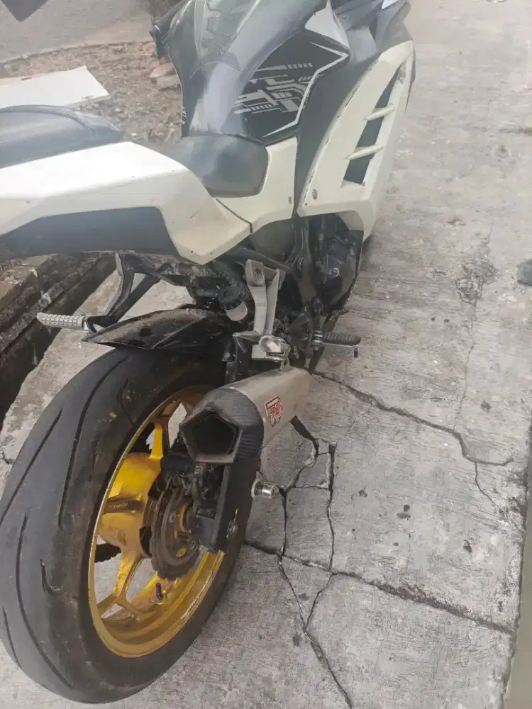 Jual ninja 250 th 2012 murah