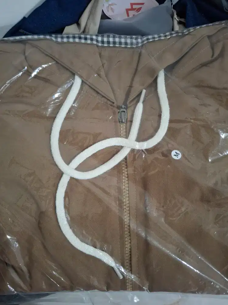 Baru jaket wanita