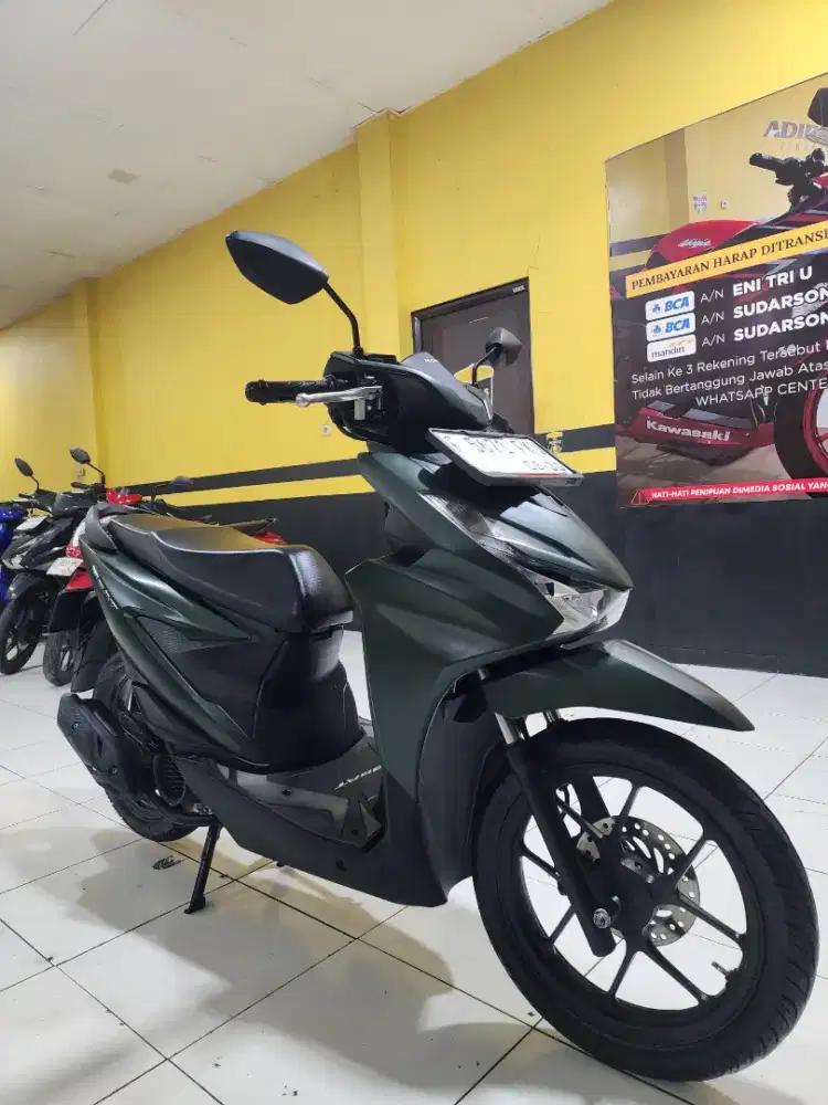BEAT DLX SMARKEY 2025