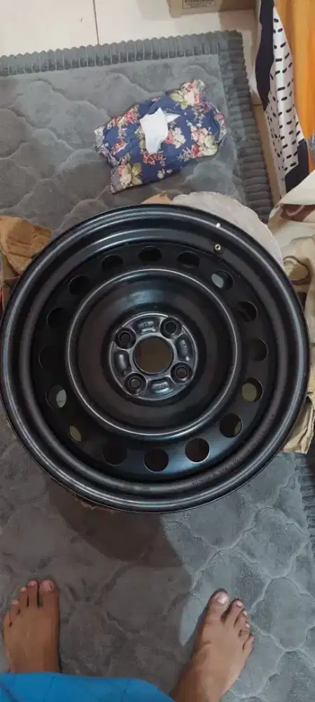 Velg Ori Daihatsu Rocky R16